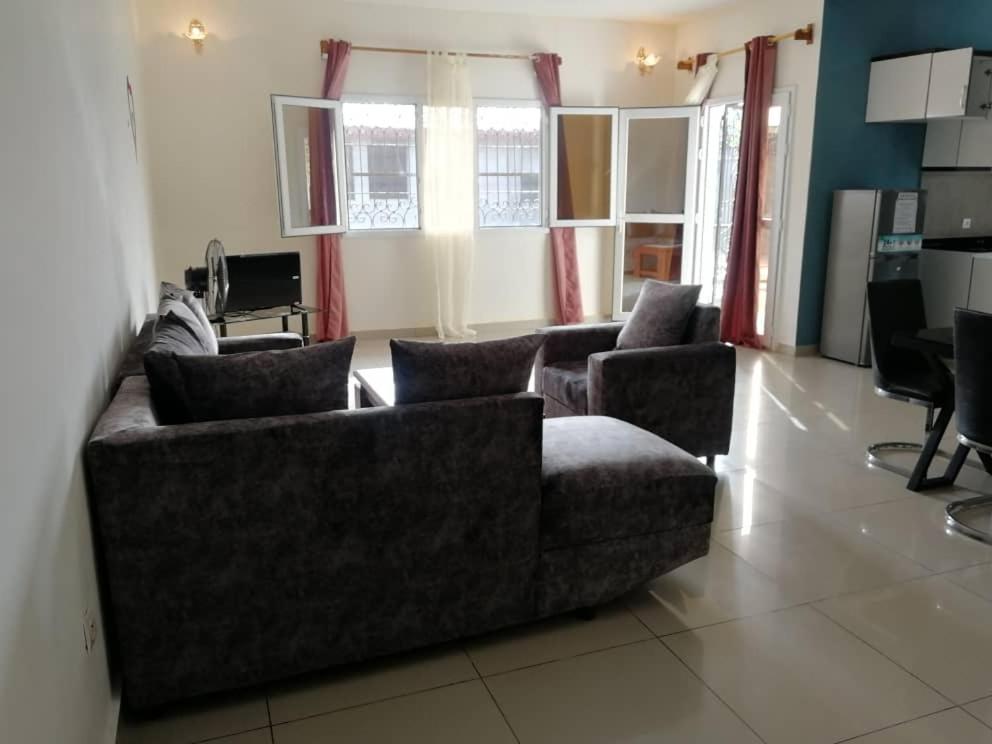 Residence Rosalie Yaoundé Zimmer foto